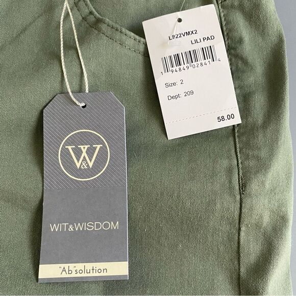 NWT WIT & WISDOM 'Ab'Solution Stretch Twill Shorts Lily Pad Green Size 2 - Picture 7 of 9